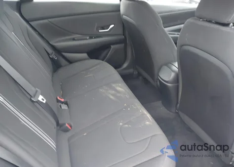 2021 Hyundai Elantra Sel z USA, uszkodzony, nr VIN 5NPLS4AG8MH040121